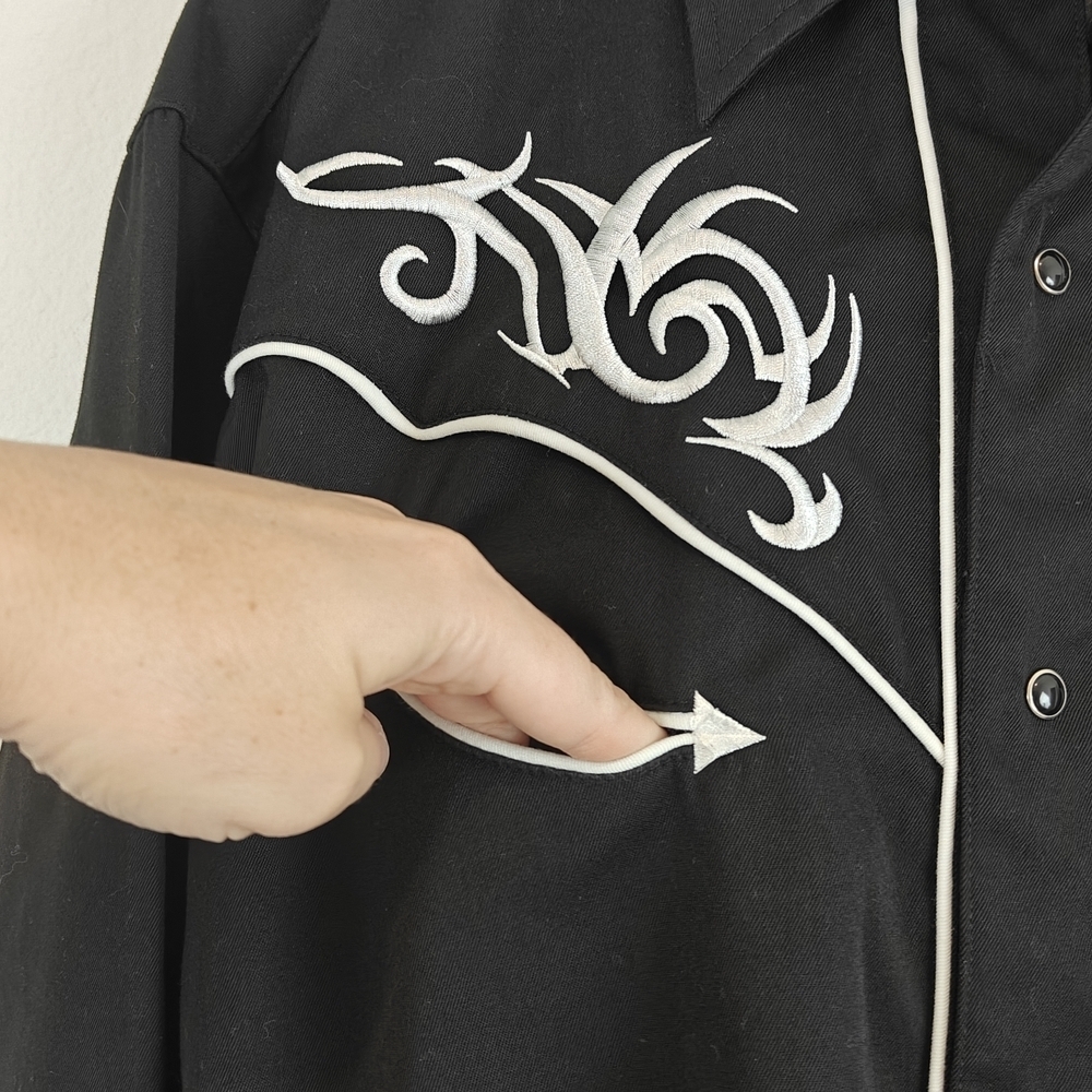 Vintage Roper Black Western Pearl Snap Shirt – White Embroidered Scroll Men’s LG - Picture 13 of 13